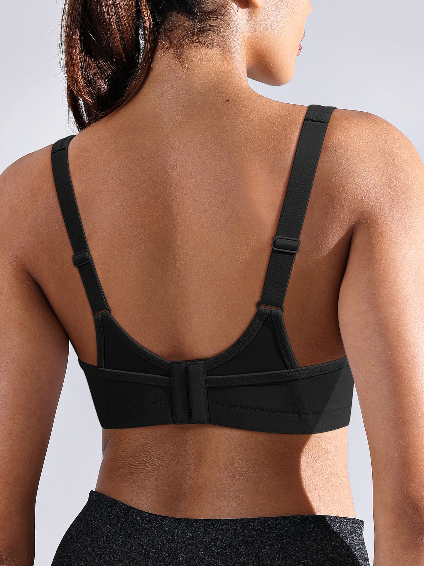 Deyllo Women's High Impact Sports Bras Plus Size Full Figue Non-Padded Seamless Wireless Exercise Running Sport Bra,Black