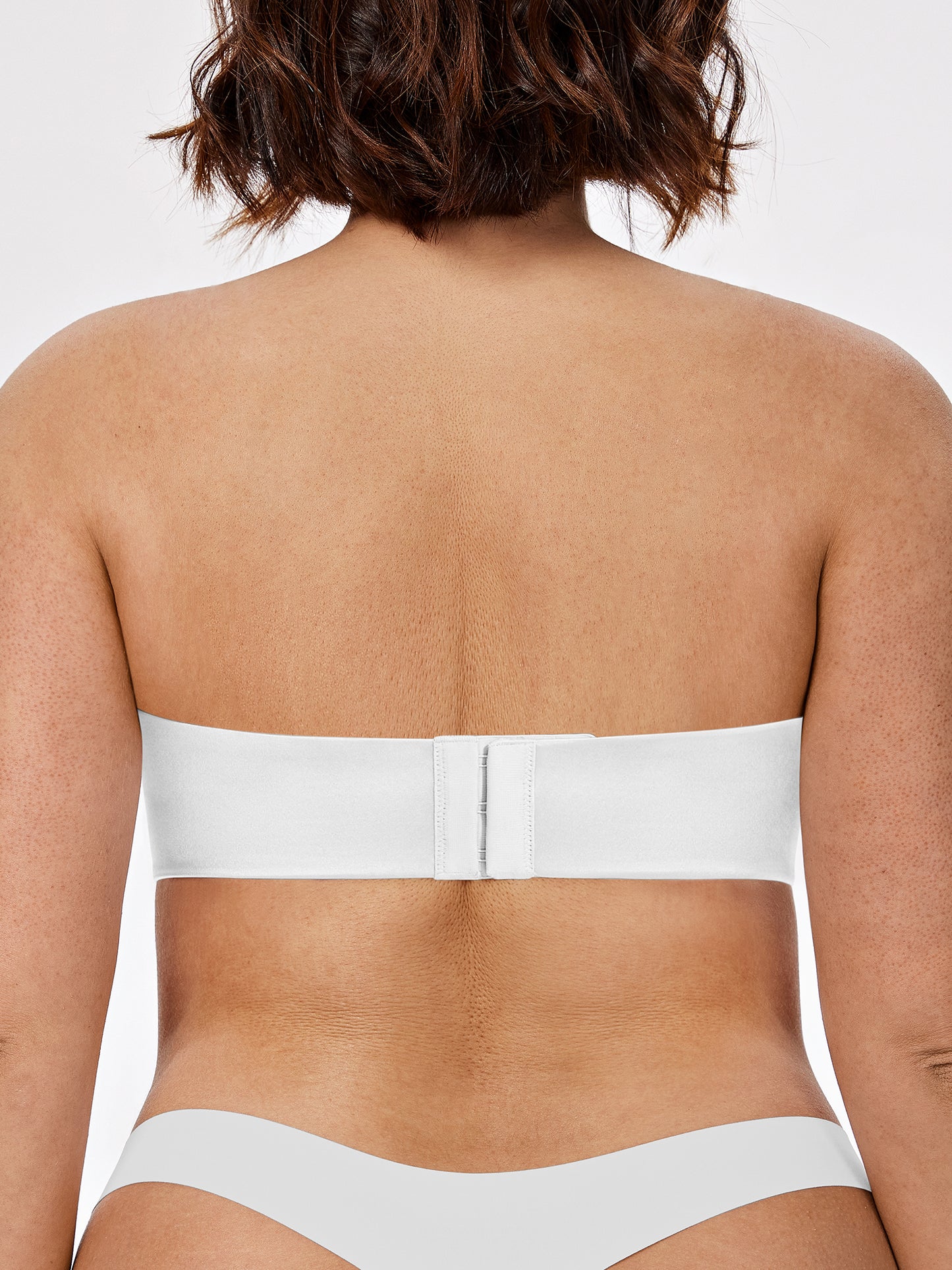 Deyllo Women Anti-Slip Strapless Bra Full Figure Bras Seamless Wireless Push Up Underwire White Bras