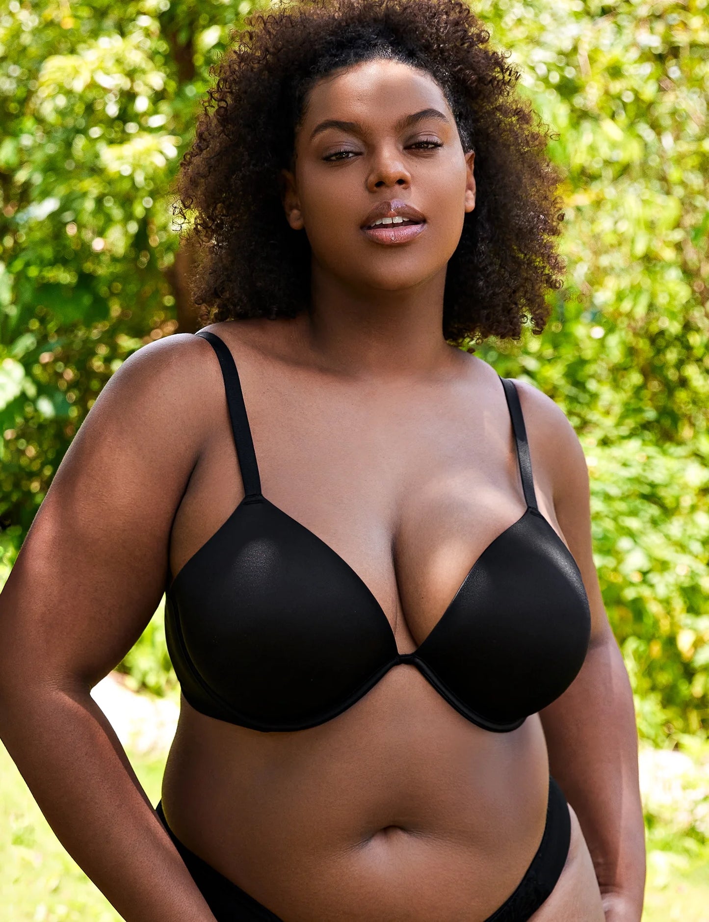 Wingslove Womens Push-up Bra Deep V Plunge Underwire T-Shirt Bra, Black